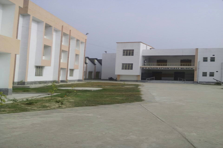https://cache.careers360.mobi/media/colleges/social-media/media-gallery/25788/2020/2/3/Campus View of Government Polytechnic Madhubani_Campus-View_1.png